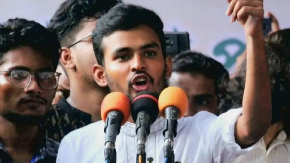 আয়নাঘর নিয়ে নির্লজ্জ অবস্থান নিচ্ছে ফ্যাসিবাদীরা: উপদেষ্টা আসিফ