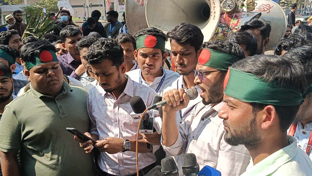 দাবি আদায়ে নতুন কর্মসূচি ম্যাটস শিক্ষার্থীদের