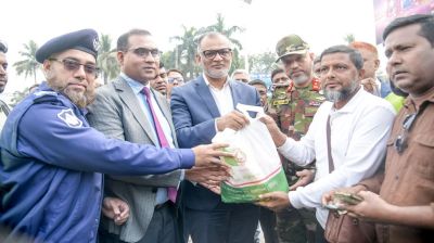 রমজান জুড়ে টিসিবির ট্রাকসেল চালু থাকবে: বাণিজ্য উপদেষ্টা