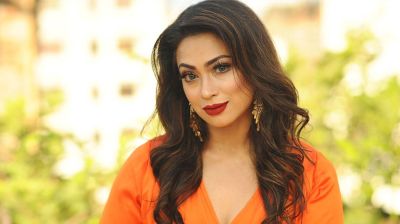 চিত্রনায়িকা পপির বিরুদ্ধে বোনের জিডি
