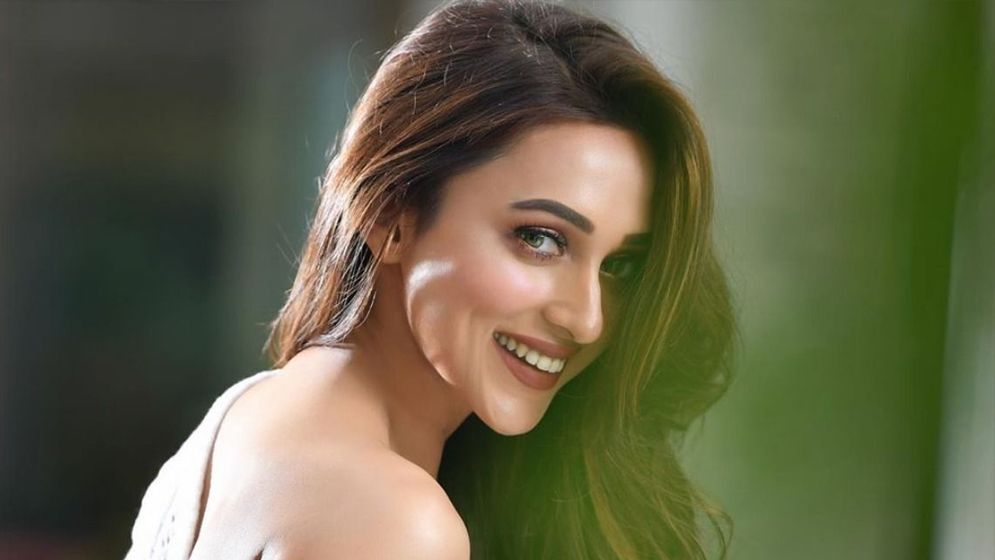 এবার ‘ডাইনি’ হয়ে আসছেন মিমি!
