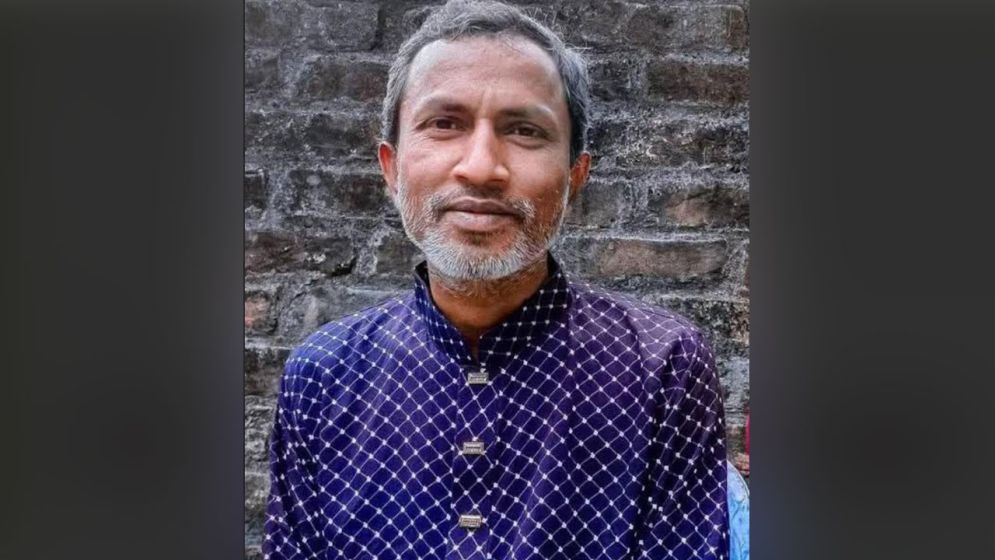 স্বামী-সন্তান হারিয়ে পাগল প্রায় মোহছেনা বেগম
