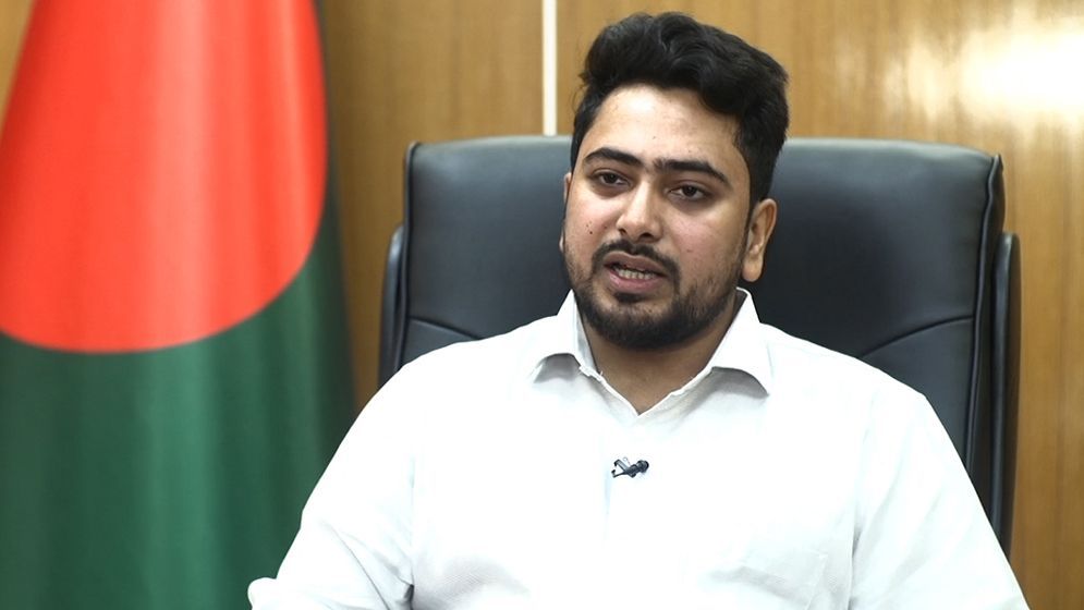 শহীদ পরিবারকে এককালীন টাকা, মাসিক ভাতা ও চাকরির কথা বলা হয়েছে : নাহিদ