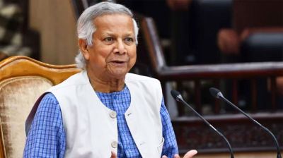 সন্ধ্যায় লন্ডনের উদ্দেশে যাত্রা করবেন প্রধান উপদেষ্টা