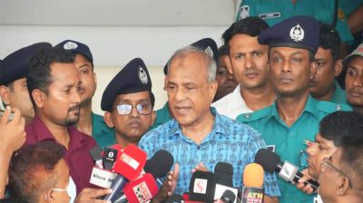 সাবেক রাষ্ট্রপতি আবদুল হামিদকে নিয়ে যে মন্তব্য করলেন স্বরাষ্ট্র উপদেষ্টা