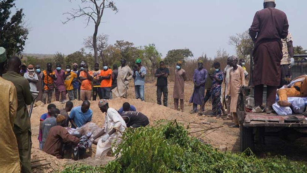 নাইজেরিয়ায় ৩ গ্রামে বন্দুকধারীদের হামলা, নিহত অন্তত ৩২  