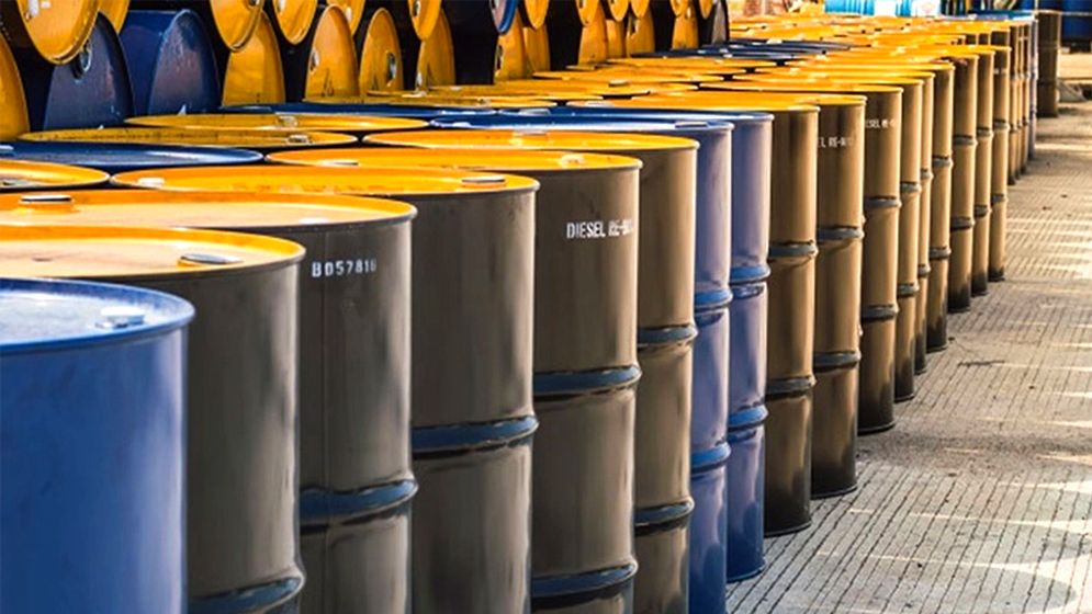 ফার্নেস তেলে স্বস্তি, দাম কমেছে ১৬ টাকা