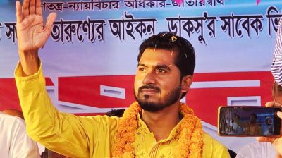 ফ্রি লঞ্চ সার্ভিসের ব্যবস্থা করেছেন নুর