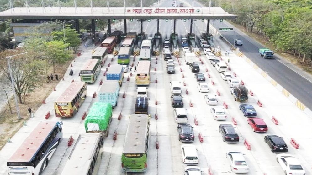 পদ্মা সেতুতে ৯ কোটি, যমুনা সেতুতে সোয়া ৬ কোটি টাকা 