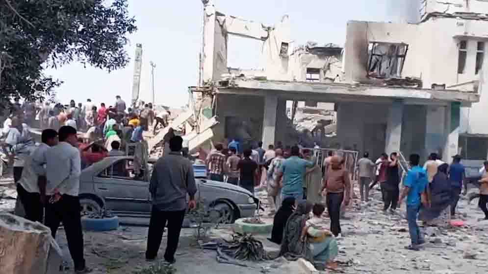 ইরানে তিন শতাধিক চিকিৎসাকেন্দ্র ও ৭৬০ স্কুলে হামলা হয়েছে