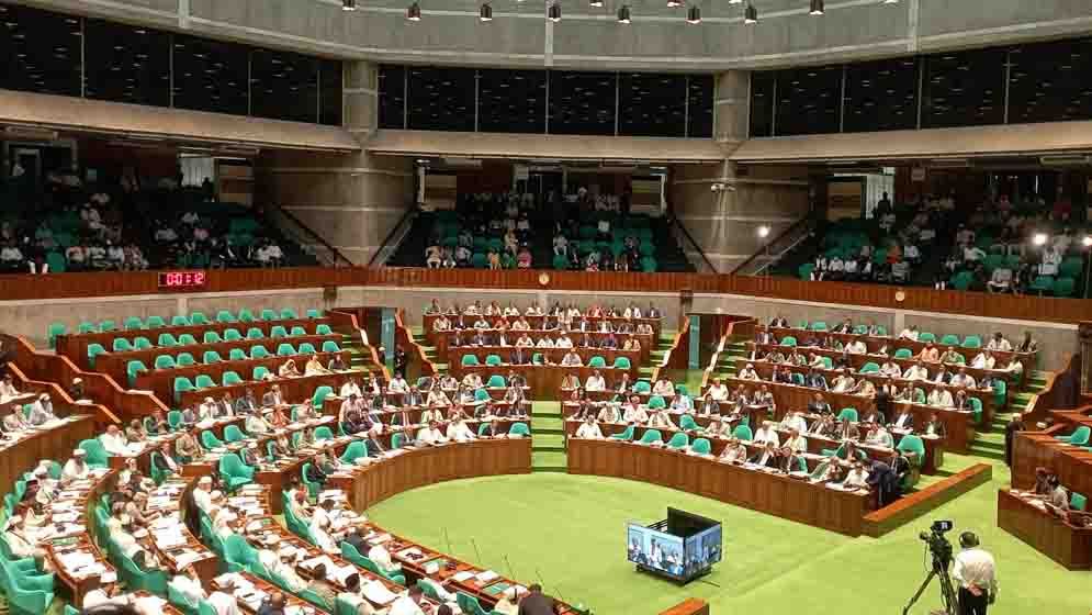 সংবিধান সংস্কার পরিষদের অধিবেশন ডাকা নিয়ে সংসদে দীর্ঘ আলোচনা