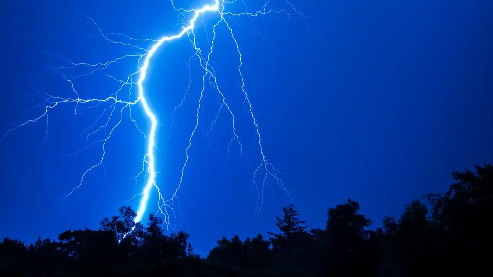 দুই জেলায় বজ্রপাতে ৩ কৃষকের মৃত্যু, আহত ৭