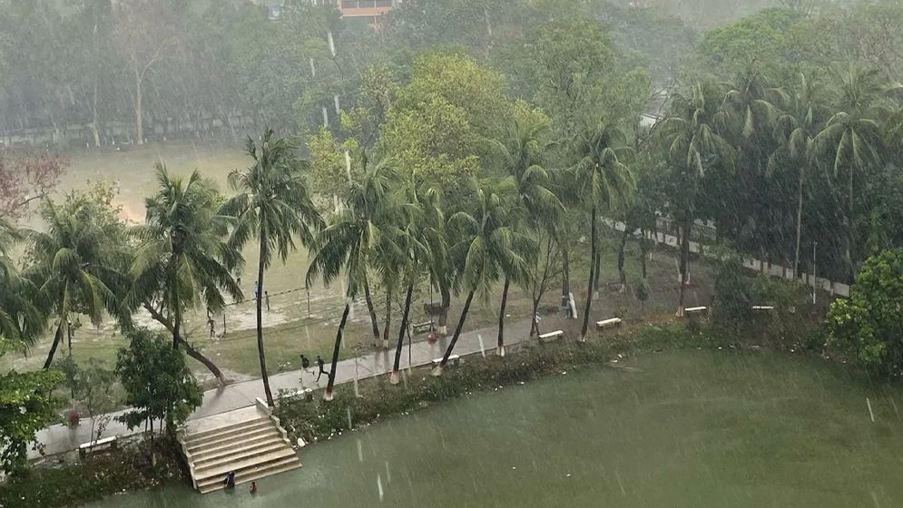 ঢাকায় দমকা হাওয়াসহ বৃষ্টির আভাস