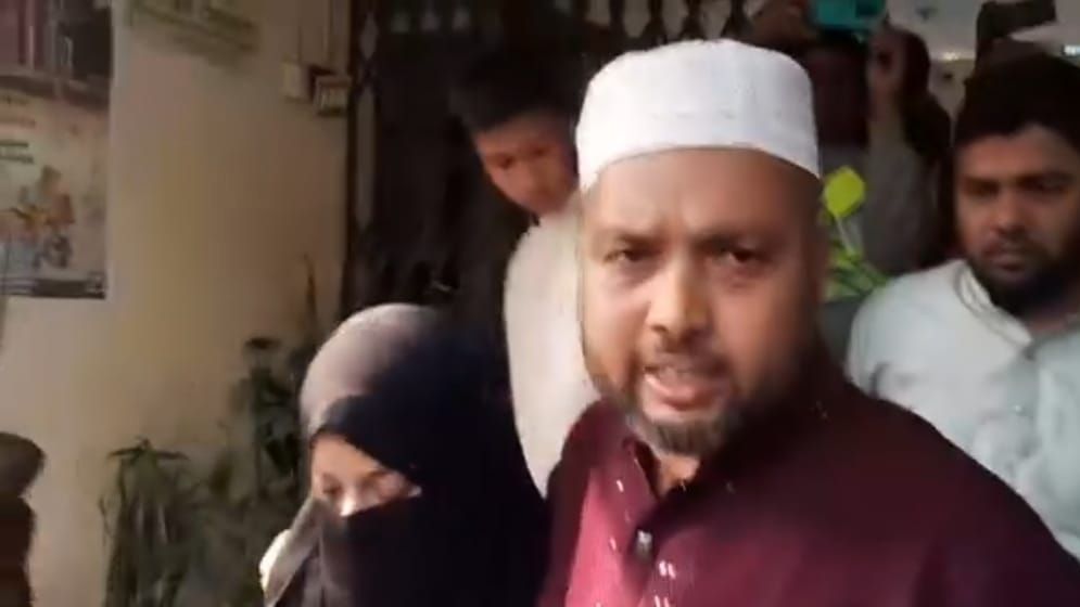 লালমনিরহাটে পৌর জামায়াত আমীর গ্রেপ্তার