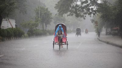 দুপুরের মধ্যে ঢাকায় বজ্রবৃষ্টির আভাস