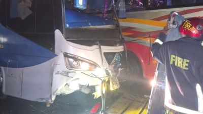 ফেনীতে বাস-অ্যাম্বুলেন্স-মোটরসাইকেলের ত্রিমুখী সংঘর্ষ, নিহত ৩  