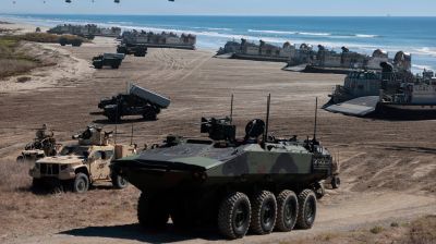 ইরানে টানা স্থল হামলা পরিকল্পনা যুক্তরাষ্ট্রের