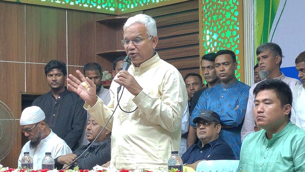 ‘দেশের সব সমস্যা একসঙ্গে সমাধান করা সম্ভব নয়’  