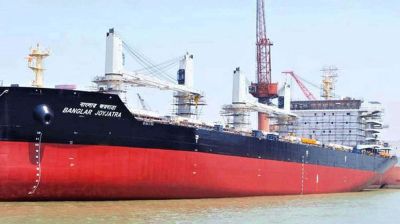 হরমুজে বাংলাদেশি জাহাজের  নিরাপদ চলাচলের আশ্বাস দিলো ইরান