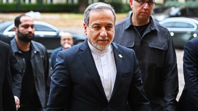 ইসলামাবাদ হয়ে ওমান ও রাশিয়া যাবেন আরাঘচি