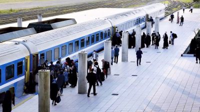 ইরানিদের ট্রেন থেকে দূরে থাকতে বলেছে ইসরায়েল