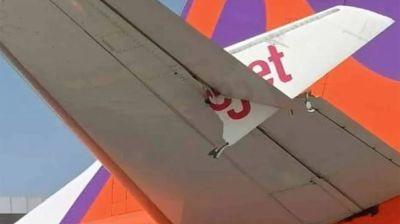 দিল্লি বিমানবন্দরে দুই বিমানের সংঘর্ষ