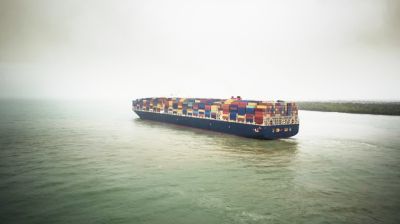 যে পাঁচ সরু সমুদ্রপথের ওপর নির্ভরশীল বিশ্বের বাণিজ্য