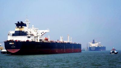 মার্কিন অবরোধের পর উপসাগর ছেড়েছে ইরানি ট্যাঙ্কার