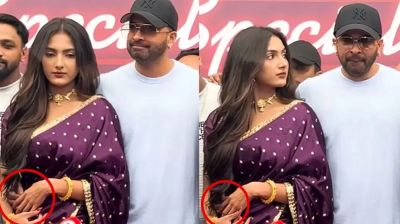 শাকিবকে ঘিরে ‘ব্যাড টাচ’ বিতর্কে যা বললেন জ্যোতির্ময়ী 