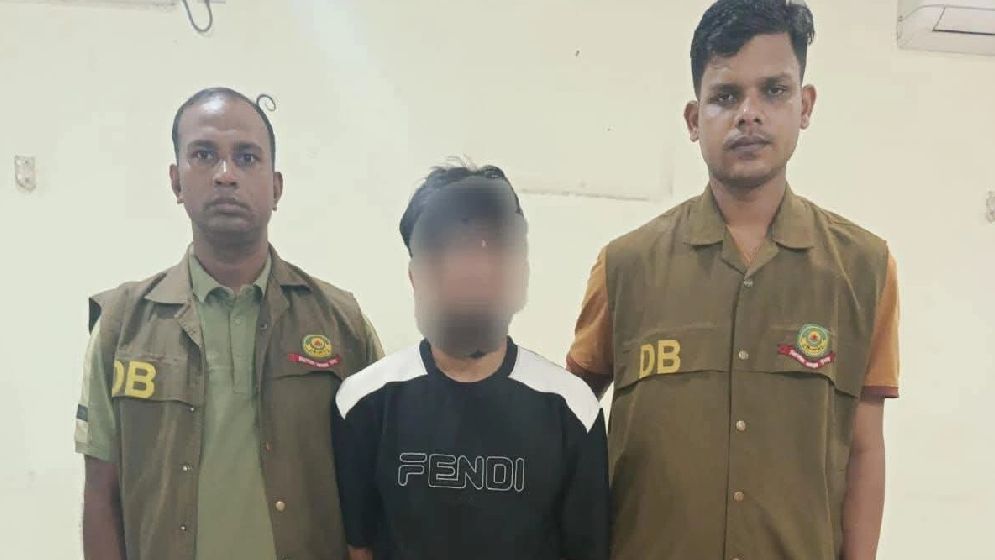 ইয়াবাসহ এনসিপিকর্মী গ্রেপ্তার