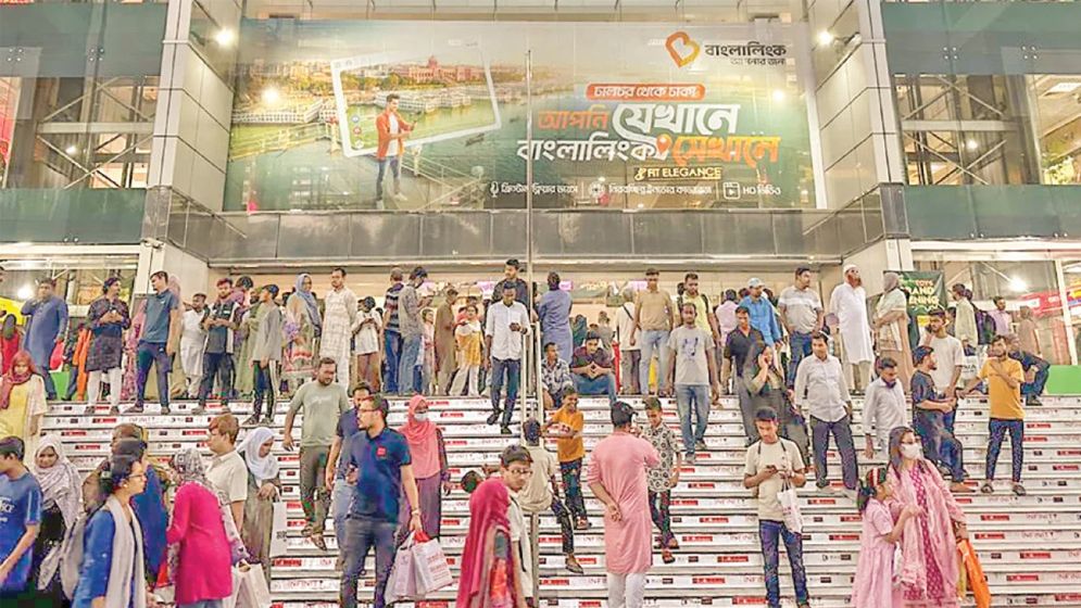 ঈদের আগে ৯টা পর্যন্ত শপিংমল খোলা রাখতে চান ব্যবসায়ীরা