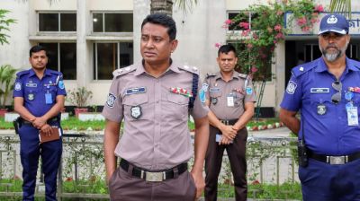 যানজট কমাতে পুলিশের বিশেষ অভিযান