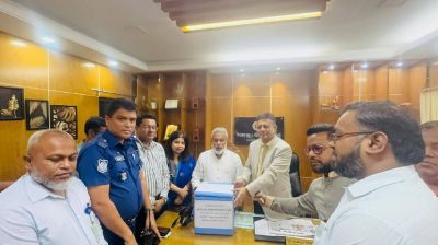 বিনামূল্যে মিলবে জলাতঙ্কের চিকিৎসা, স্বাস্থ্য কমপ্লেক্সে ভ্যাকসিন দিলেন এমপি মান্নান 