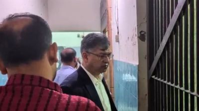 হঠাৎ করেই রমনা থানায় স্বরাষ্ট্রমন্ত্রী