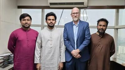 এনসিপির কার্যালয়ে মার্কিন কূটনীতিক