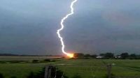 মাছ ধরে ফেরার পথে বজ্রপাতে প্রাণ গেল জেলের